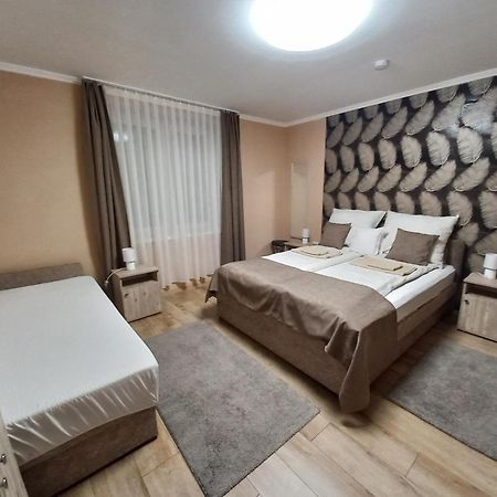 Ilona Apartman Дьюла Экстерьер фото