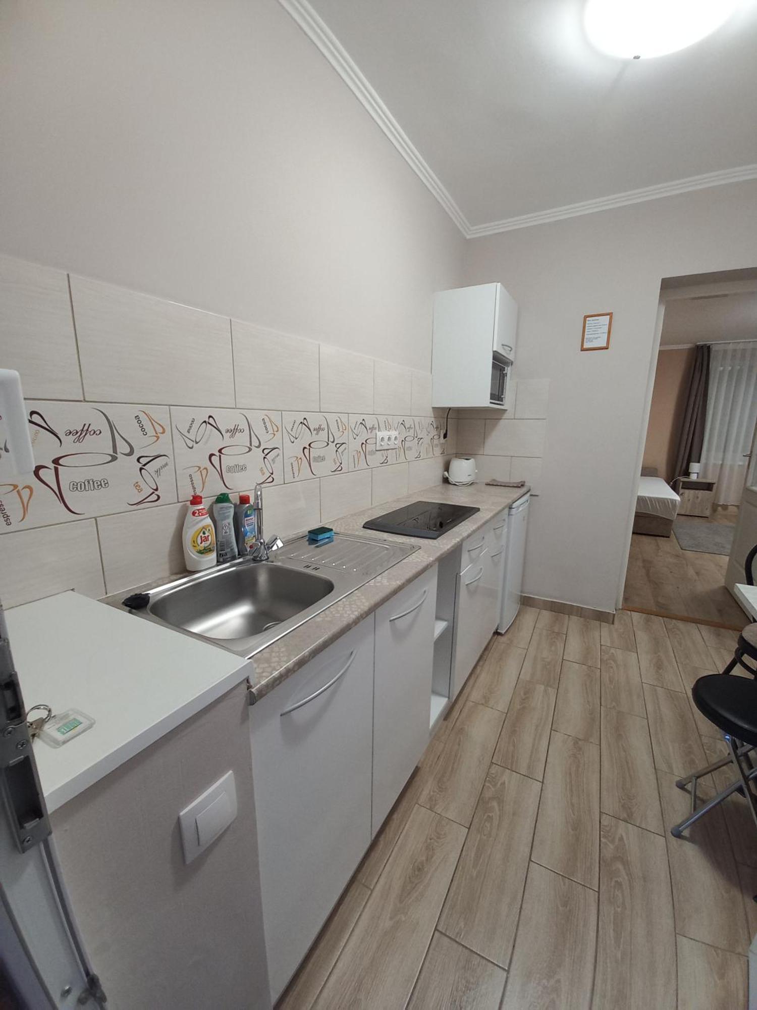 Ilona Apartman Дьюла Экстерьер фото